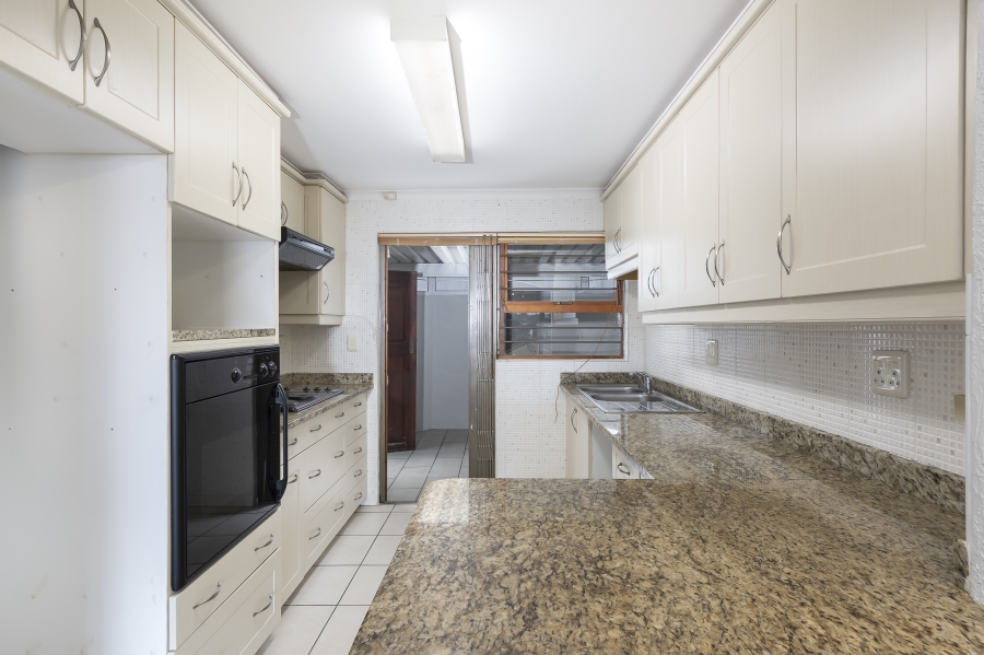 To Let 3 Bedroom Property for Rent in Helena Heights Western Cape